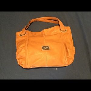 Price ⬇️ Nine West purse